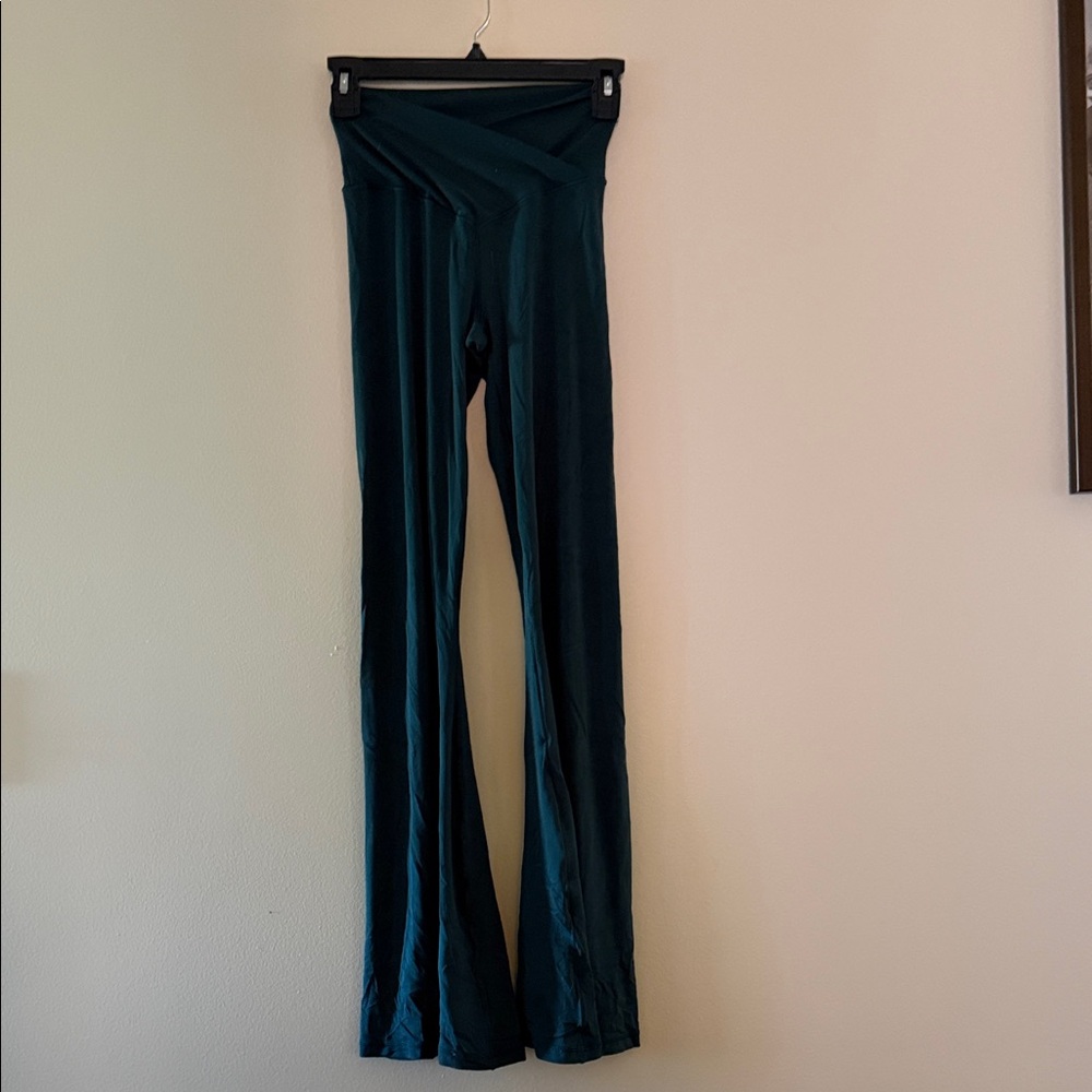 Aerie Cross Waist Yoga Pants
